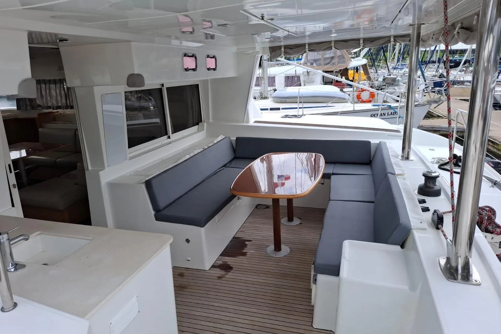 Lagoon 500 Sail