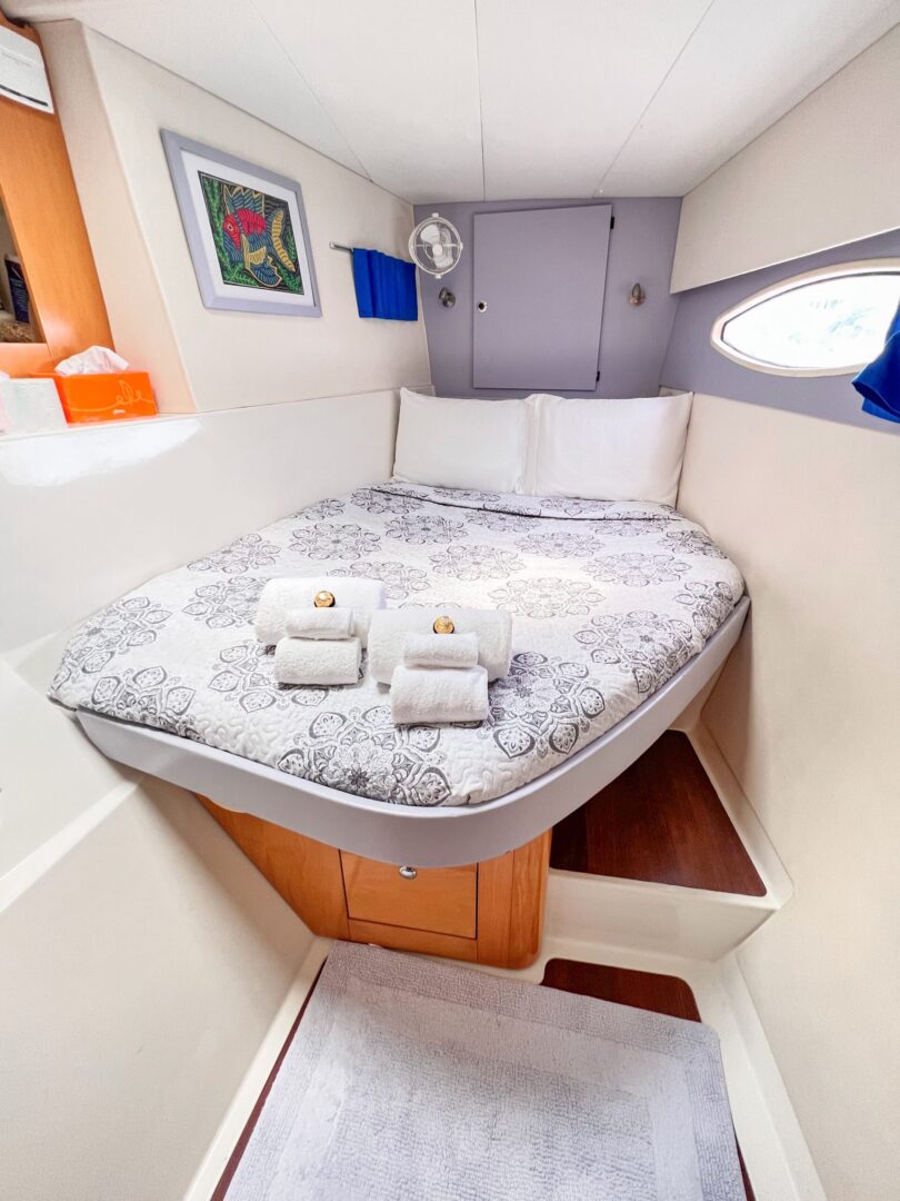 Imgi 184 Forward Cabins Port Starboard 1 scaled
