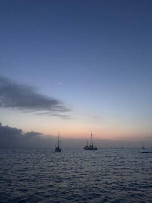 Imgi 274 caption 28 300x400